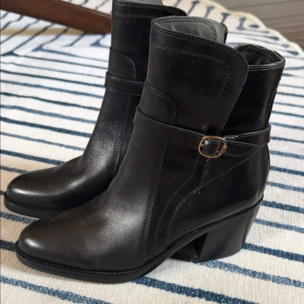 Sam Edelman Black Leather Ankle Boots